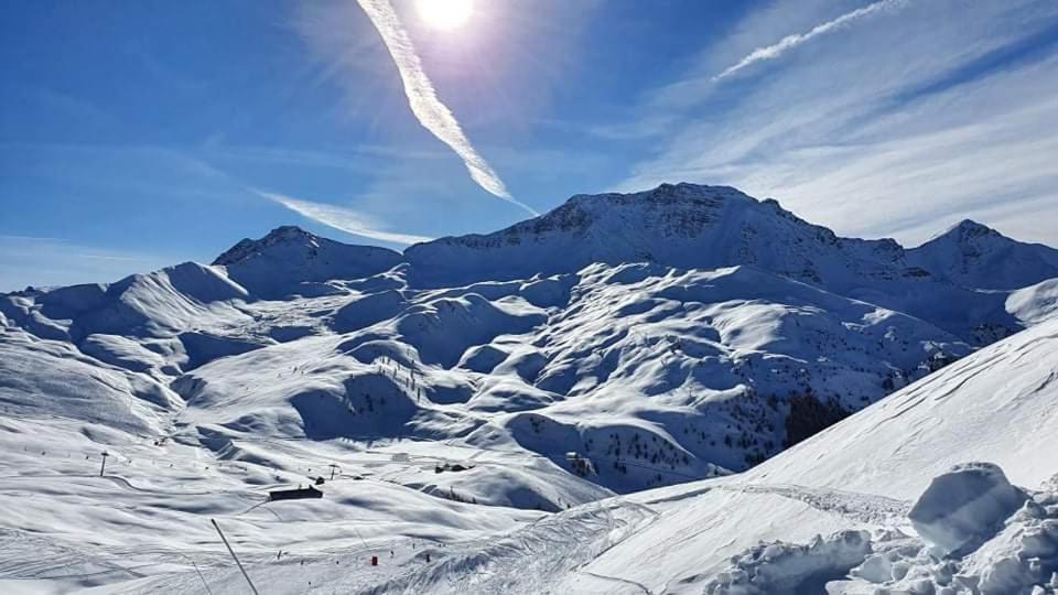 Risoul Altair Jolie T2 Confortable Skis Aux Pieds Екстериор снимка